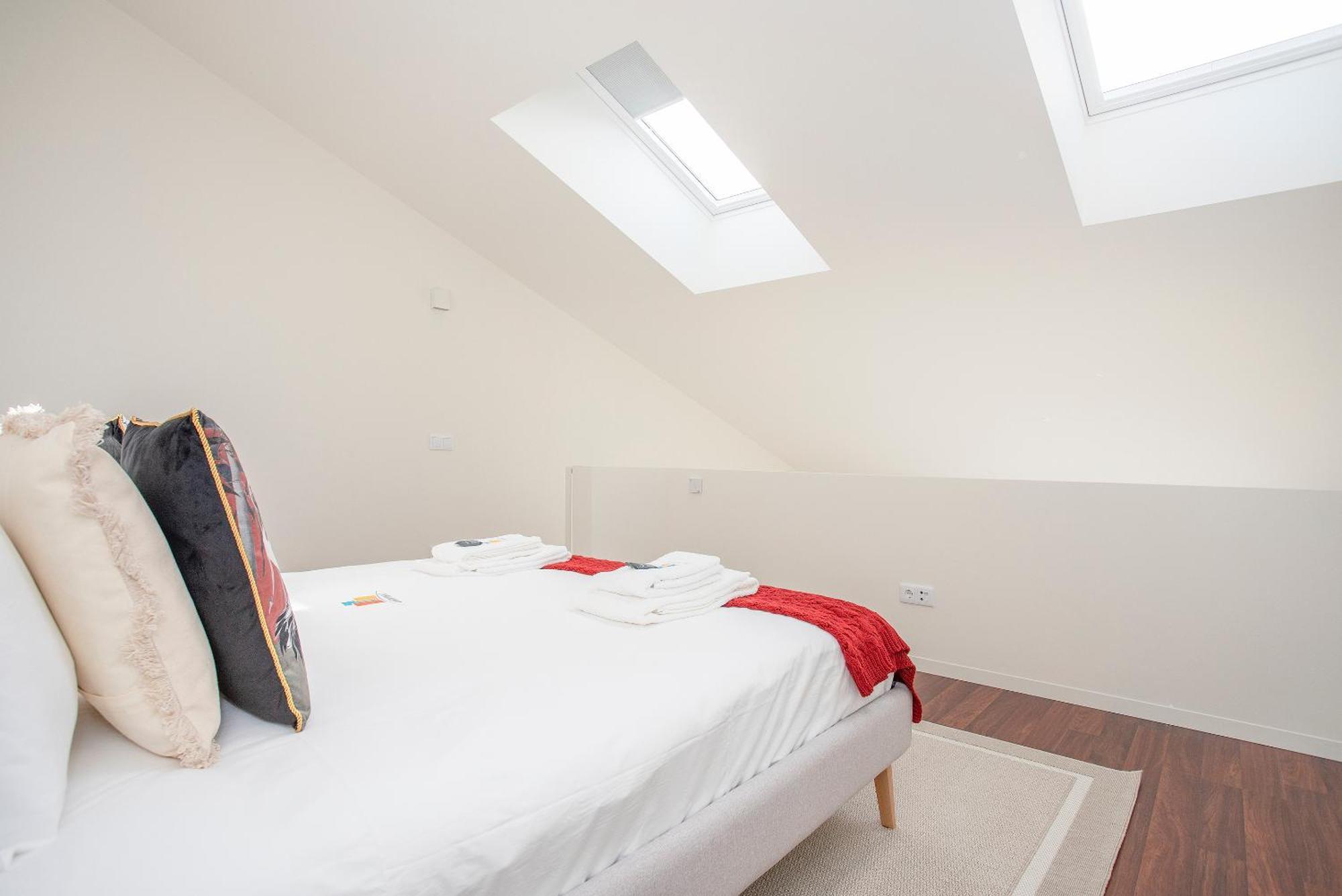 Liiiving In Porto - Luxury Gallery Apartments ภายนอก รูปภาพ